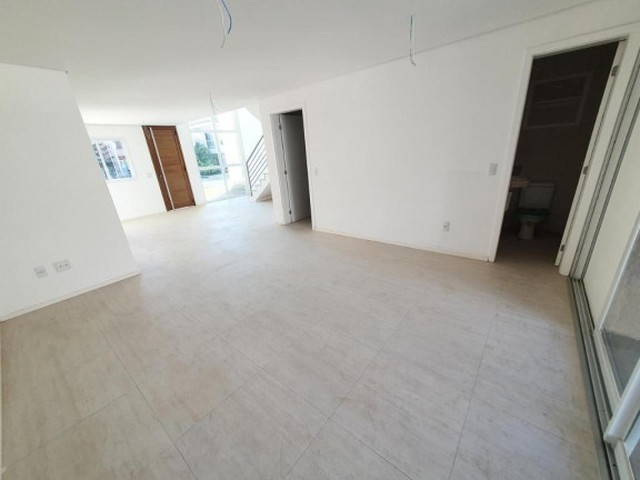 Imagem Casa com 3 Quartos à Venda, 176 m² em Lagoa Redonda - Fortaleza