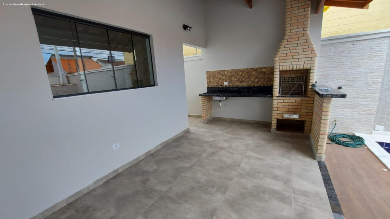 Imagem Casa com 3 Quartos à Venda, 130 m² em Balneário Oásis - Peruíbe Imagem Casa com 3 Quartos à Venda, 130 m² em Balneário Oásis - Peruíbe