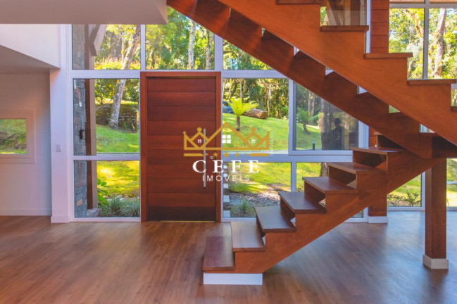 Imagem Casa com 4 Quartos à Venda, 385 m² em Centro - Gramado Imagem Casa com 4 Quartos à Venda, 385 m² em Centro - Gramado