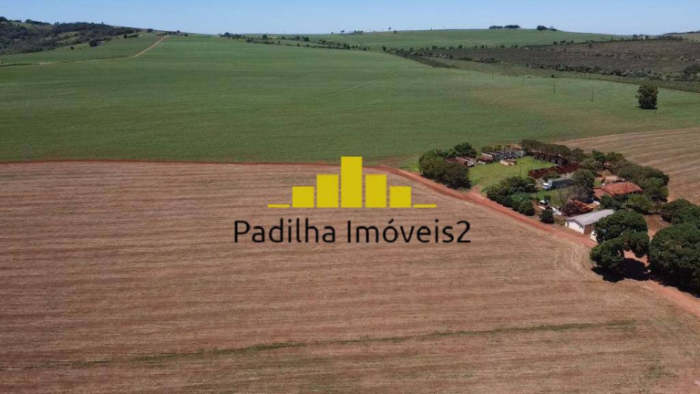 Imagem Chácara à Venda, 50 m² em Itaí Imagem Chácara à Venda, 50 m² em Itaí