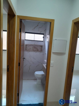 Imagem Casa com 3 Quartos à Venda, 205 m² em Residencial Itaipu - Goiânia Imagem Casa com 3 Quartos à Venda, 205 m² em Residencial Itaipu - Goiânia