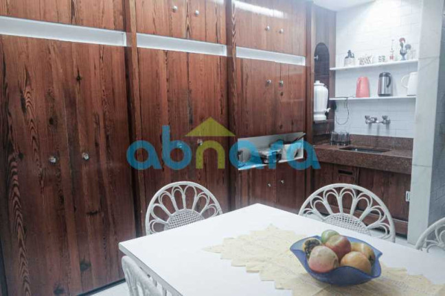 Imagem Apartamento com 4 Quartos à Venda, 280 m² em Copacabana - Rio De Janeiro Imagem Apartamento com 4 Quartos à Venda, 280 m² em Copacabana - Rio De Janeiro