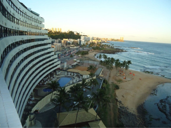 Imagem Flat com 2 Quartos à Venda, 80 m² em Ondina - Salvador Imagem Flat com 2 Quartos à Venda, 80 m² em Ondina - Salvador