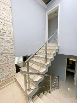 Imagem Casa com 5 Quartos à Venda, 280 m² em Urbanova - São José Dos Campos Imagem Casa com 5 Quartos à Venda, 280 m² em Urbanova - São José Dos Campos
