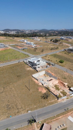 Imagem Terreno à Venda, 1.000 m² em Contagem Imagem Terreno à Venda, 1.000 m² em Contagem