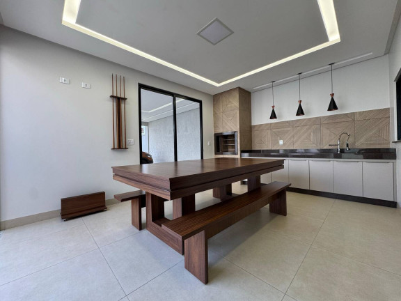 Imagem Casa com 3 Quartos à Venda, 265 m² em Bandeirante - Caldas Novas Imagem Casa com 3 Quartos à Venda, 265 m² em Bandeirante - Caldas Novas