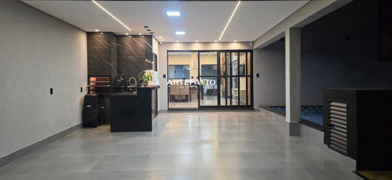 Casa com 3 Quartos à Venda, 146 m²