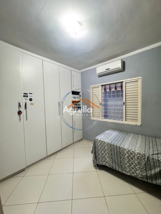 Imagem Casa com 3 Quartos à Venda, 169 m² em Jardim Casagrande - Mogi Guaçu Imagem Casa com 3 Quartos à Venda, 169 m² em Jardim Casagrande - Mogi Guaçu