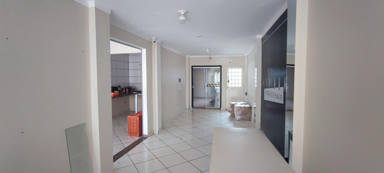 Imagem Imóvel com 8 Quartos à Venda, 180 m² em Vila Nossa Senhora Das Graças - Campo Grande Imagem Imóvel com 8 Quartos à Venda, 180 m² em Vila Nossa Senhora Das Graças - Campo Grande
