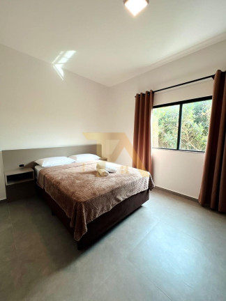 Imagem Imóvel com 3 Quartos à Venda,  em Ibiraquera - Imbituba
