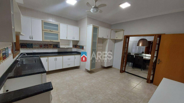 Imagem Chácara com 3 Quartos à Venda, 332 m² em Praia Dos Namorados - Americana Imagem Chácara com 3 Quartos à Venda, 332 m² em Praia Dos Namorados - Americana