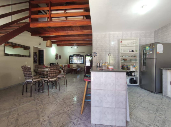 Imagem Casa com 6 Quartos à Venda, 460 m² em Itaguá - Ubatuba