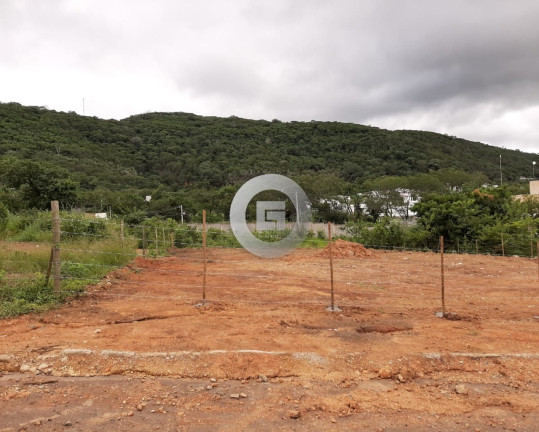 Terreno à Venda, 342 m² em Ibituruna - Montes Claros
