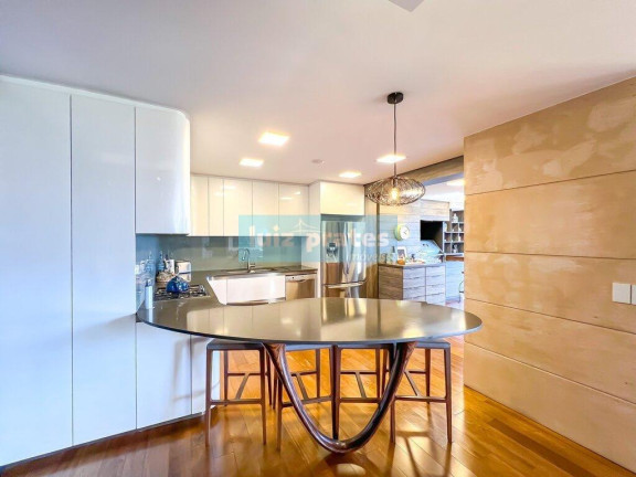 Imagem Apartamento com 3 Quartos à Venda, 222 m² em Jardim Europa - Porto Alegre