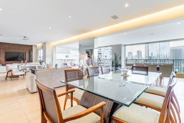 Imagem Apartamento com 3 Quartos à Venda, 205 m² em Vila Gertrudes - São Paulo Imagem Apartamento com 3 Quartos à Venda, 205 m² em Vila Gertrudes - São Paulo