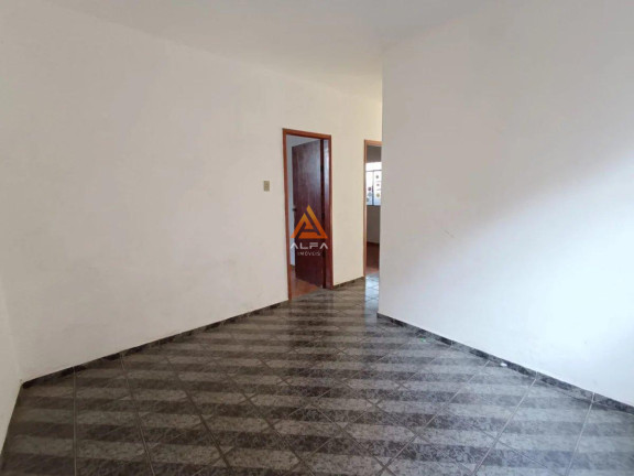 Imagem Casa com 3 Quartos para Alugar, 385 m²