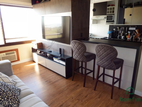 Imagem Apartamento com 3 Quartos à Venda, 86 m² em Menino Deus - Porto Alegre Imagem Apartamento com 3 Quartos à Venda, 86 m² em Menino Deus - Porto Alegre