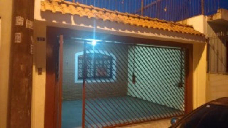 Casa com 2 Quartos à Venda, 80 m² em Vila Brasilina - São Paulo