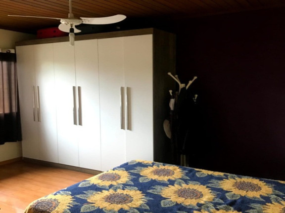 Imagem Casa com 3 Quartos à Venda, 92 m² em Vila Ipiranga - Porto Alegre Imagem Casa com 3 Quartos à Venda, 92 m² em Vila Ipiranga - Porto Alegre
