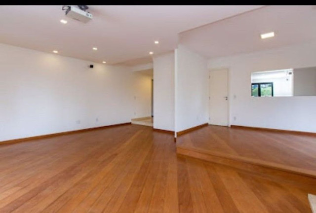 Imagem Apartamento com 4 Quartos à Venda, 220 m² em Vila Andrade - São Paulo
