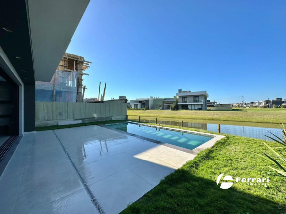 Imagem Casa de Condomínio com 4 Quartos à Venda, 336 m² em Parque Antártica - Capao Da Canoa