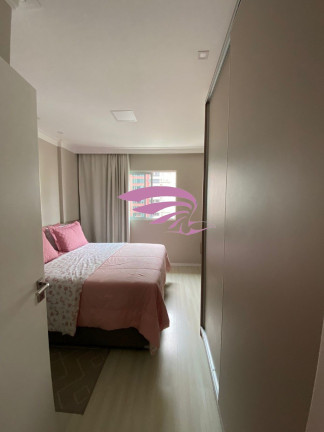 Imagem Imóvel com 3 Quartos à Venda, 131 m² em Meia Praia - Itapema Imagem Imóvel com 3 Quartos à Venda, 131 m² em Meia Praia - Itapema