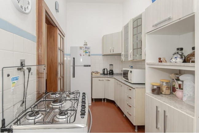 Imagem Apartamento com 2 Quartos à Venda, 72 m² em Passo Da Areia - Porto Alegre Imagem Apartamento com 2 Quartos à Venda, 72 m² em Passo Da Areia - Porto Alegre