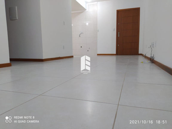 Imagem Apartamento com 1 Quarto à Venda, 46 m² em Camobi - Santa Maria