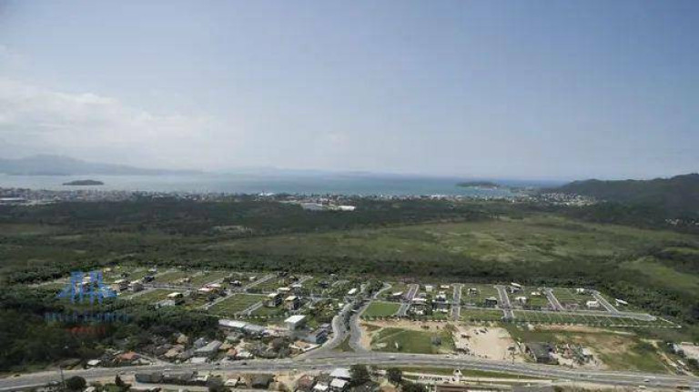 Imagem Terreno à Venda, 459 m² em Vargem Grande - Florianópolis Imagem Terreno à Venda, 459 m² em Vargem Grande - Florianópolis