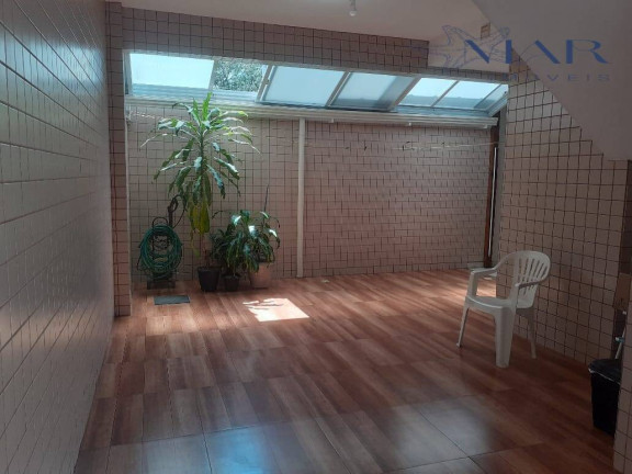 Imagem Casa com 2 Quartos à Venda, 104 m² em Marapé - Santos