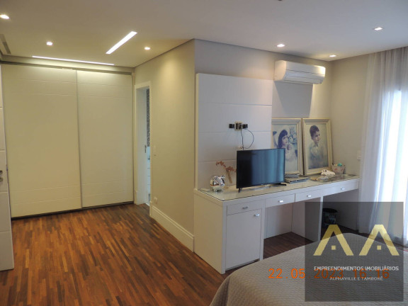Imagem Casa com 5 Quartos à Venda, 920 m² em Alphaville - Barueri Imagem Casa com 5 Quartos à Venda, 920 m² em Alphaville - Barueri