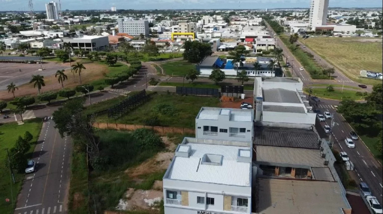 Imagem Terreno à Venda, 1.021 m² em Setor Comercial - Sinop Imagem Terreno à Venda, 1.021 m² em Setor Comercial - Sinop