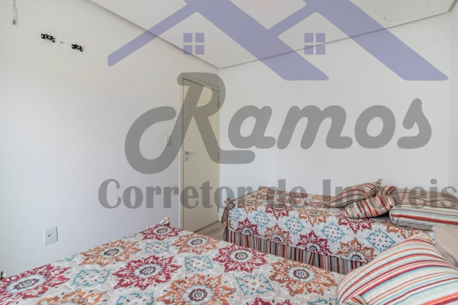 Imagem Imóvel com 3 Quartos à Venda, em Hípica - Porto Alegre Imagem Imóvel com 3 Quartos à Venda, em Hípica - Porto Alegre