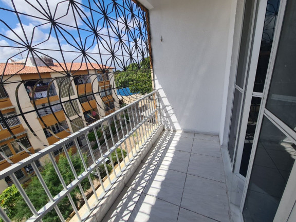 Imagem Apartamento com 2 Quartos à Venda, 72 m² em Jóquei Clube - Fortaleza