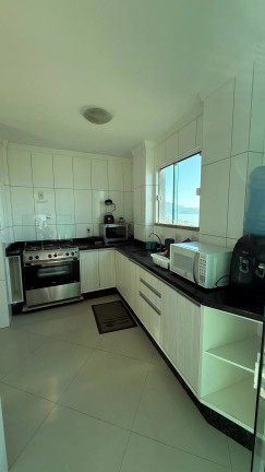Imagem Apartamento com 3 Quartos à Venda, 121 m² em Meia Praia - Itapema Imagem Apartamento com 3 Quartos à Venda, 121 m² em Meia Praia - Itapema
