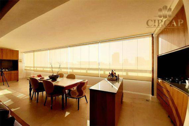 Imagem Cobertura com 3 Quartos à Venda ou Locação, 244 m² em Itaim - São Paulo