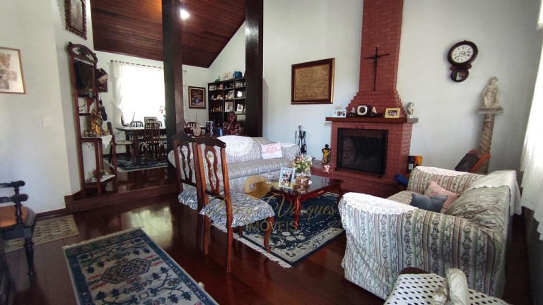 Imagem Casa com 4 Quartos à Venda, 172 m² em Tijuca - Teresópolis Imagem Casa com 4 Quartos à Venda, 172 m² em Tijuca - Teresópolis