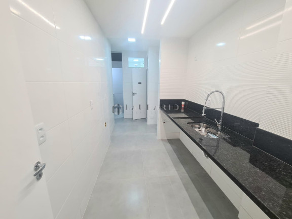 Imagem Apartamento com 3 Quartos à Venda, 100 m² em Copacabana - Rio De Janeiro