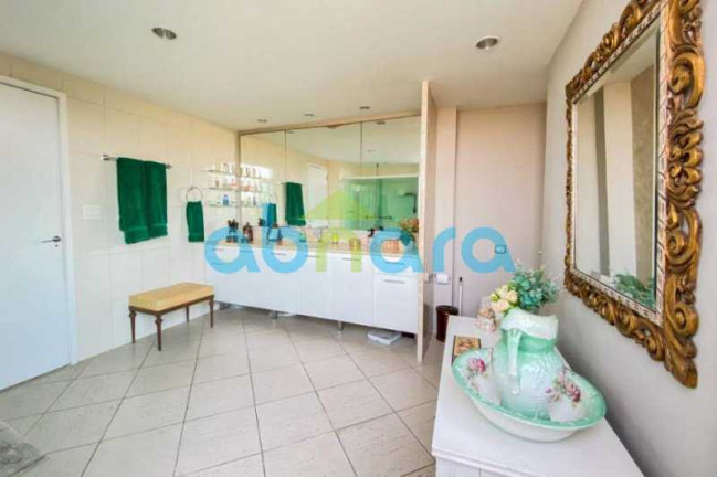 Imagem Apartamento com 4 Quartos à Venda, 353 m² em Copacabana - Rio De Janeiro Imagem Apartamento com 4 Quartos à Venda, 353 m² em Copacabana - Rio De Janeiro