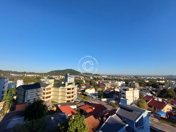 Imagem Apartamento com 3 Quartos à Venda, 100 m² em Nossa Senhora De Lourdes - Santa Maria Imagem Apartamento com 3 Quartos à Venda, 100 m² em Nossa Senhora De Lourdes - Santa Maria