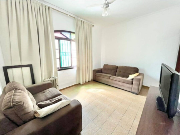 Casa com 2 Quartos à Venda, 69 m² em Guilhermina - Praia Grande