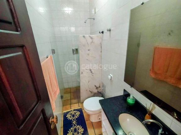 Imagem Casa com 5 Quartos à Venda, 240 m² em Cidade Alta - Natal Imagem Casa com 5 Quartos à Venda, 240 m² em Cidade Alta - Natal
