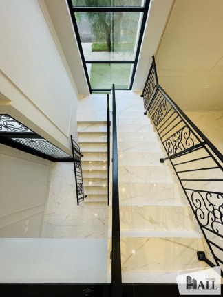 Imagem Casa com 3 Quartos à Venda, 364 m² em Centro - Bady Bassitt Imagem Casa com 3 Quartos à Venda, 364 m² em Centro - Bady Bassitt
