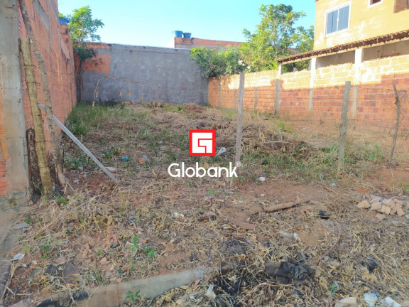 Terreno à Venda, 200 m² em Carmelo - Montes Claros