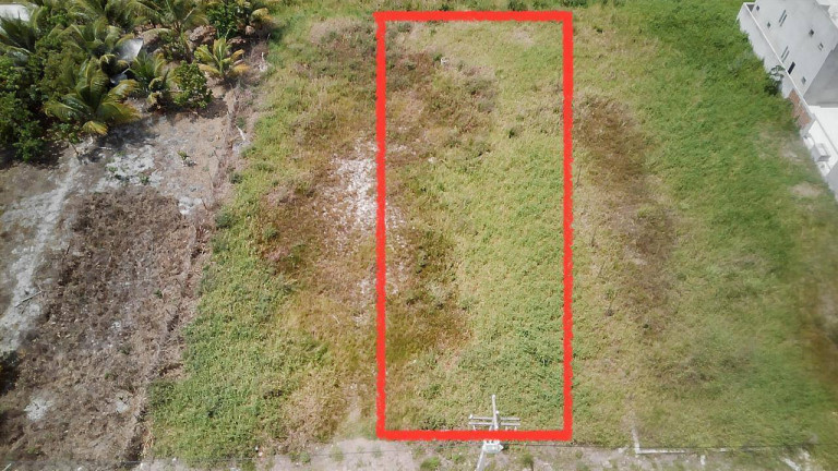 Imagem Terreno à Venda, 300 m² em Ilhéus Imagem Terreno à Venda, 300 m² em Ilhéus