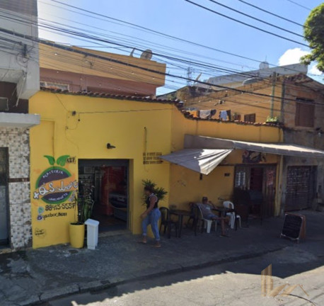 Imagem Casa com 2 Quartos à Venda, 133 m² em Lagoinha - Belo Horizonte