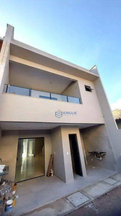 Imagem Casa com 4 Quartos à Venda, 180 m² em Edson Queiroz - Fortaleza Imagem Casa com 4 Quartos à Venda, 180 m² em Edson Queiroz - Fortaleza