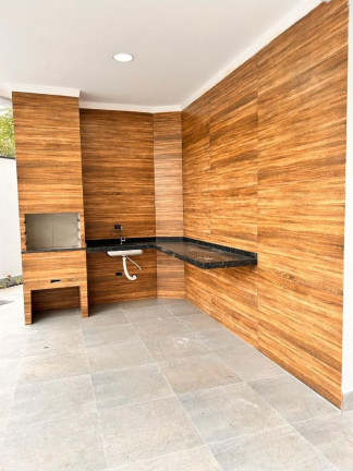 Imagem Casa com 3 Quartos à Venda, 250 m² em Caiçara - Praia Grande