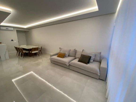 Imagem Apartamento com 2 Quartos para Alugar, 1 m² em Centro - Balneário Camboriú
