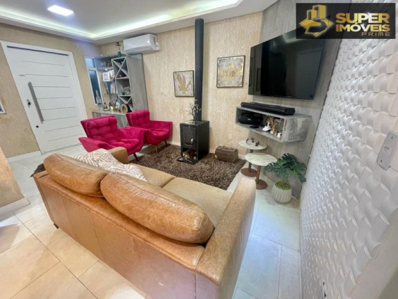 Imagem Casa com 3 Quartos à Venda, 360 m² em Laranjal - Pelotas Imagem Casa com 3 Quartos à Venda, 360 m² em Laranjal - Pelotas